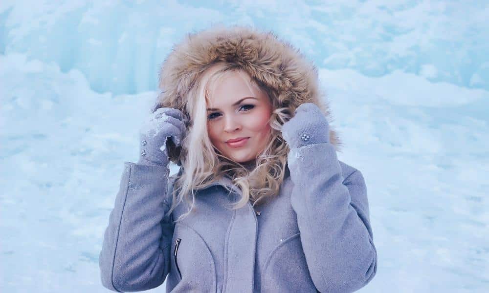 Wrapping up warmly in fall and winter months